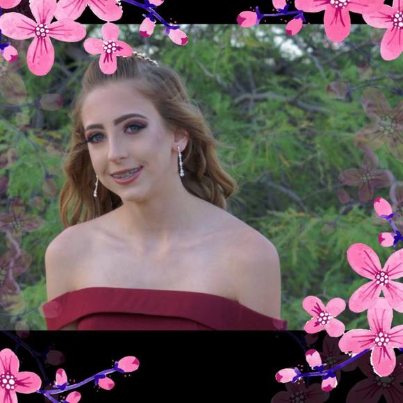 Meet your Posher, Camille - Picture 1 of 1